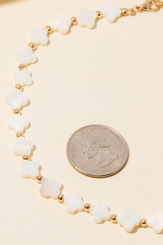 Mother of Pearl Clover Beaded Choker Necklace